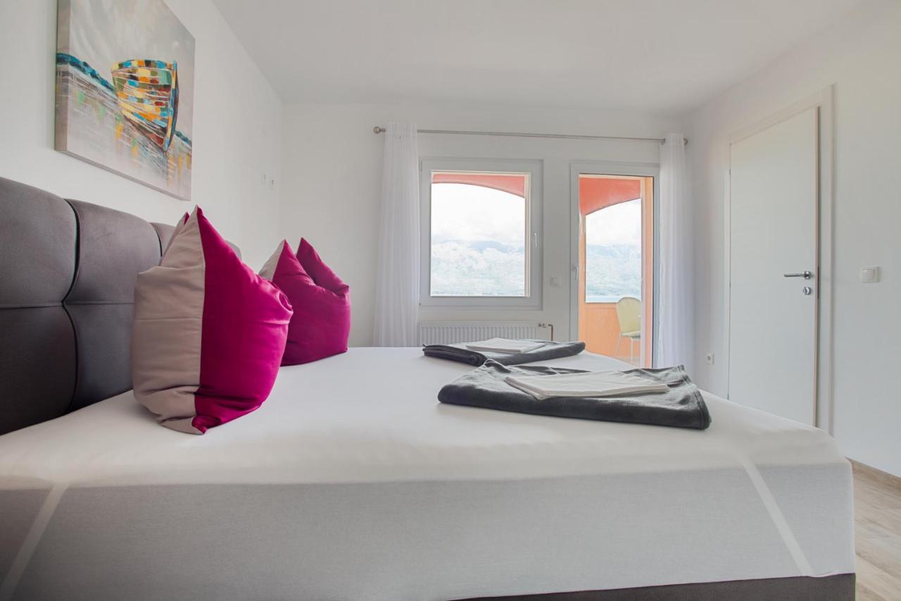 Kameni Put Apartment Razanac Bagian luar foto