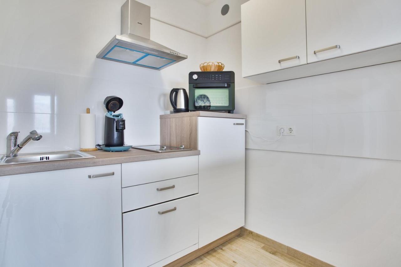 Kameni Put Apartment Razanac Bagian luar foto